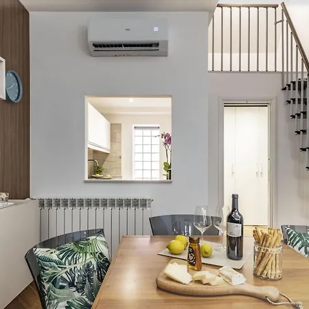Italian Experience-suite Trastevere Apartment Rome